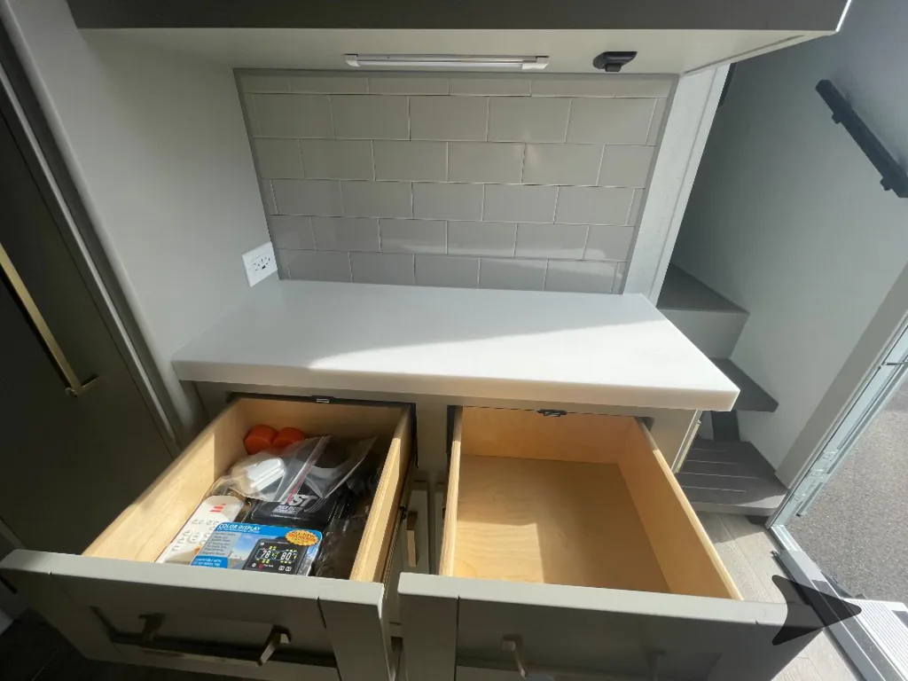 2026 Brinkley Model Z 3515, Photos photo 41
