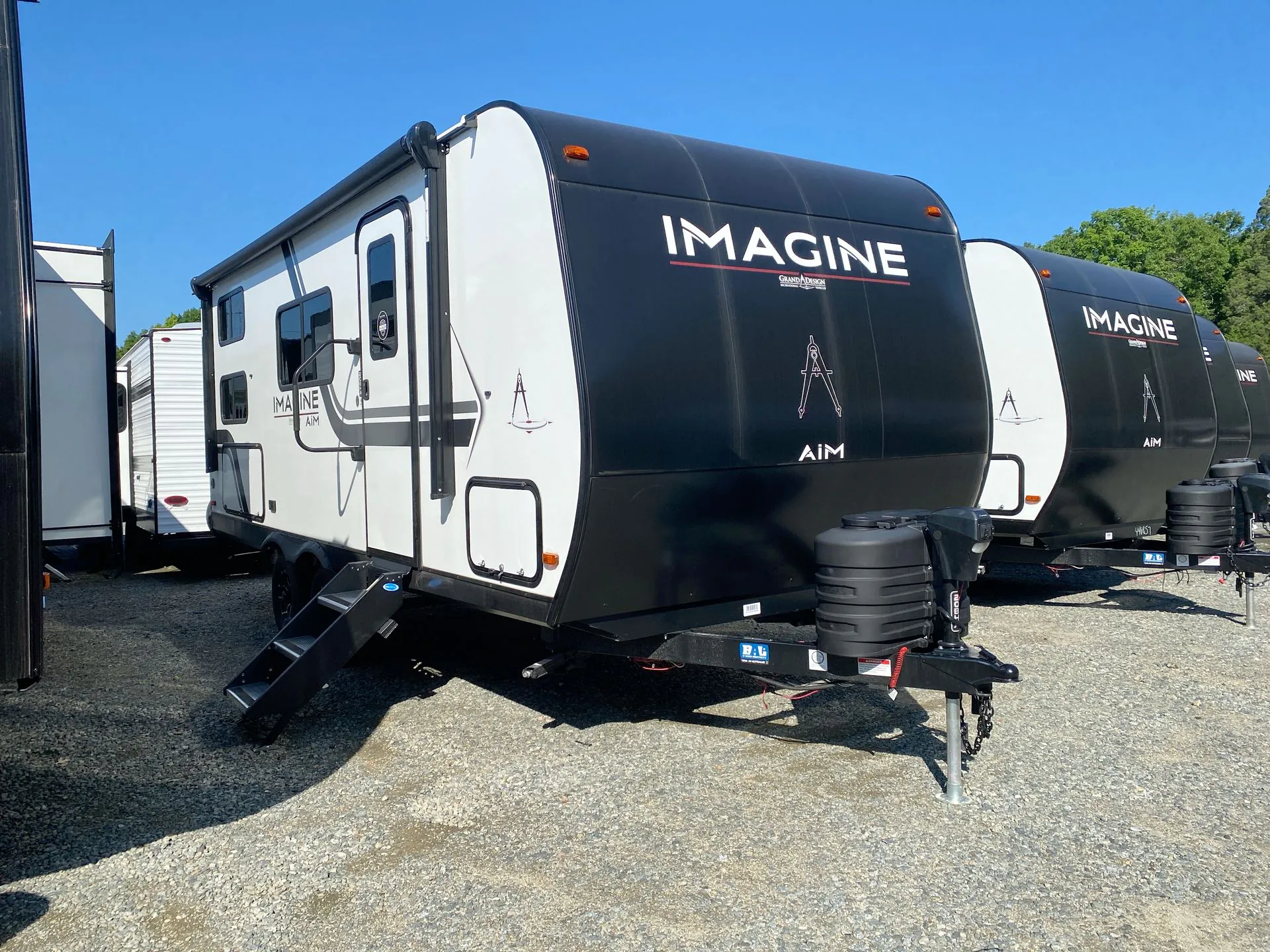 2026 Grand Design Imagine AIM 20BHA - Photo 2