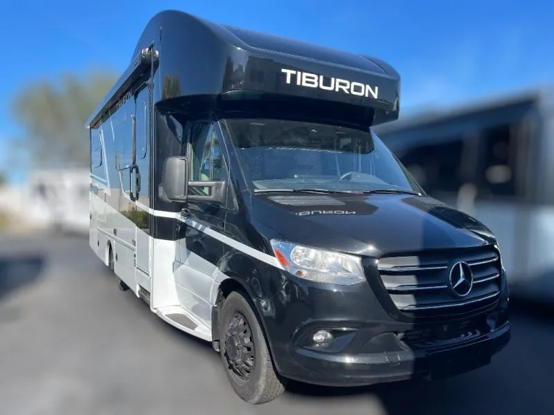 2025 Thor Motor Coach Tiburon 24TT - Photo 2