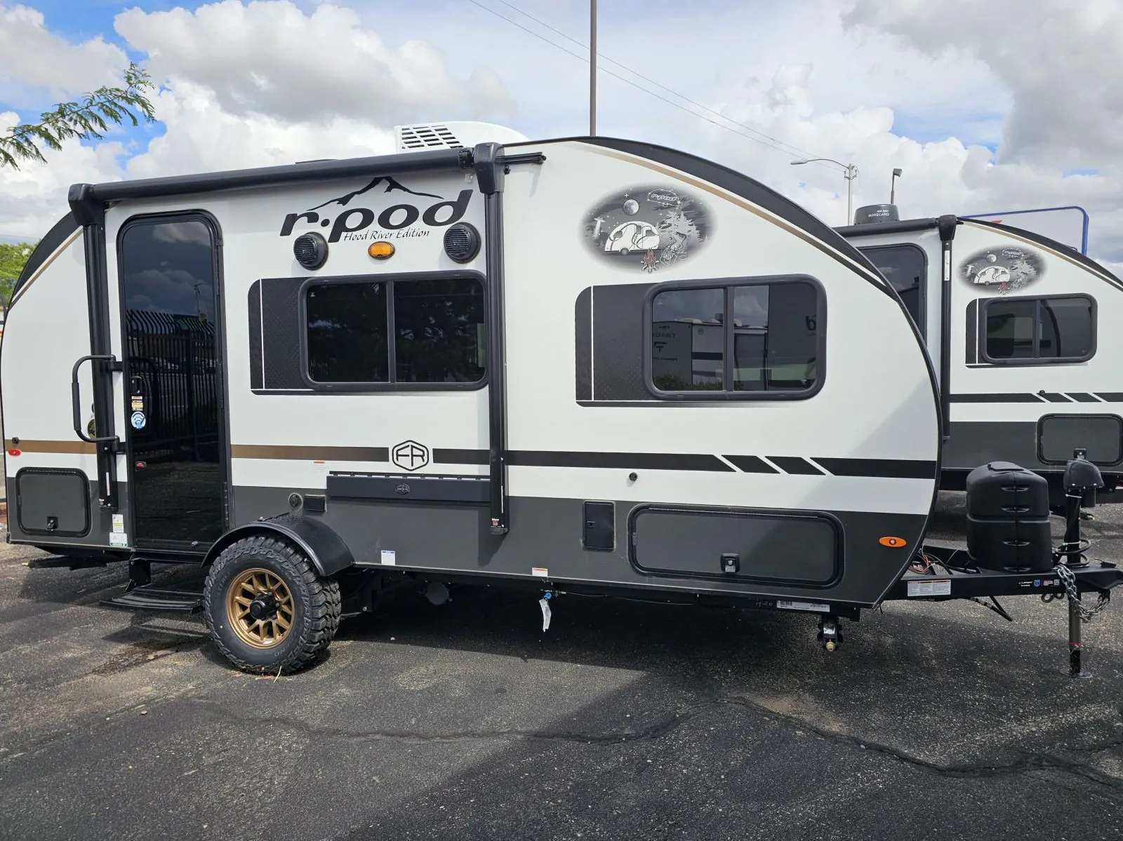 2027 Forest River R-Pod RP-180