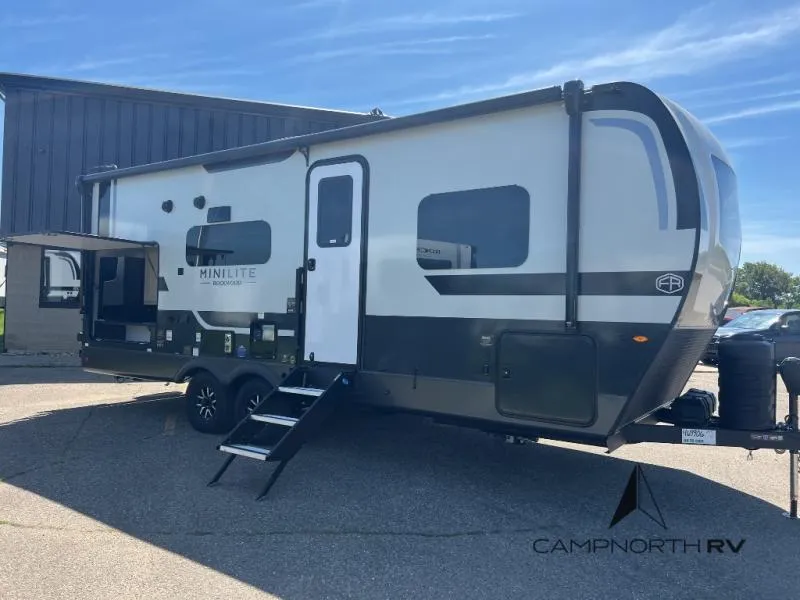 2026 Forest River Rockwood Mini Lite 2513S - Photo 2