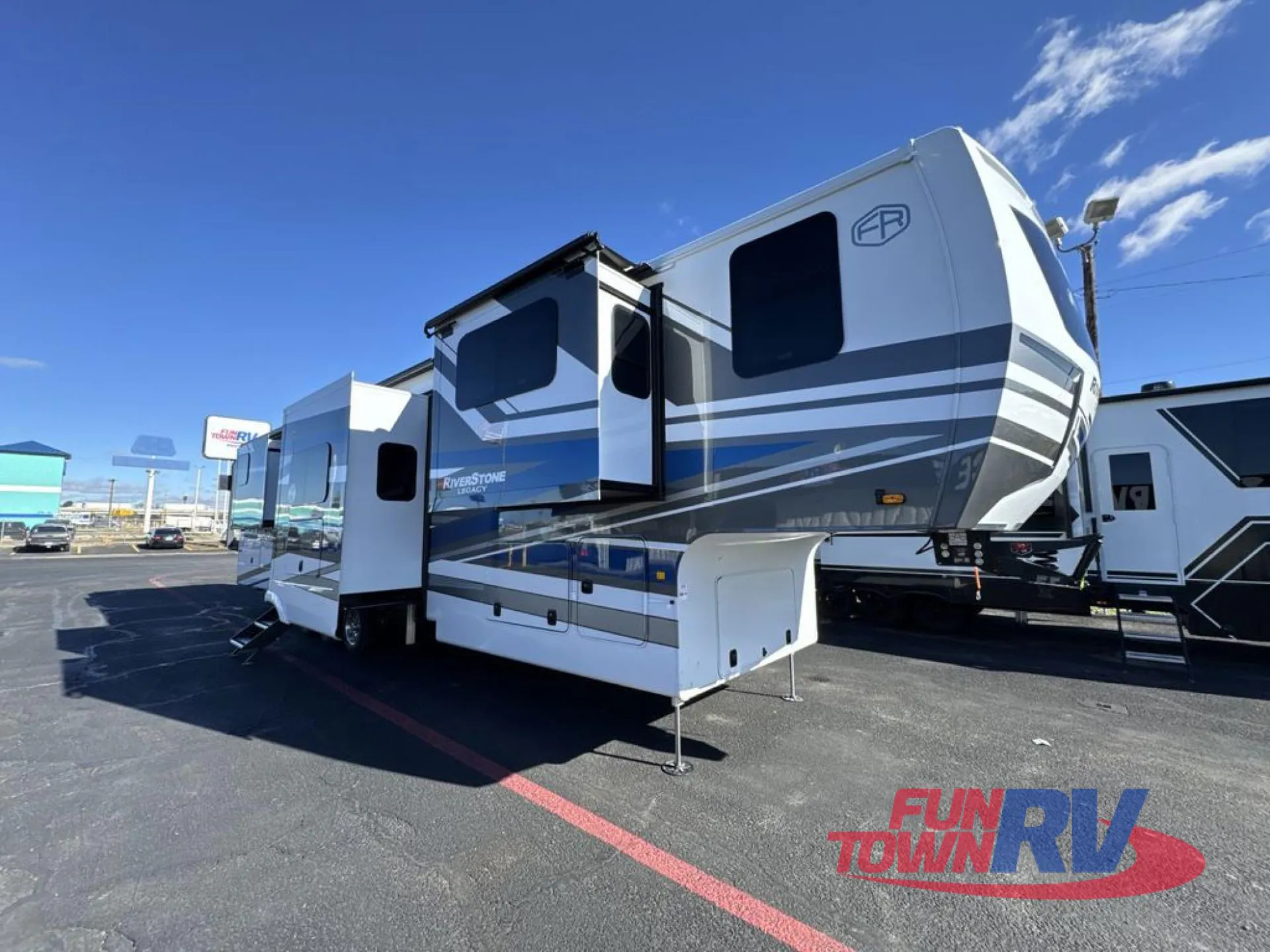 2026 Forest River RiverStone 425FO