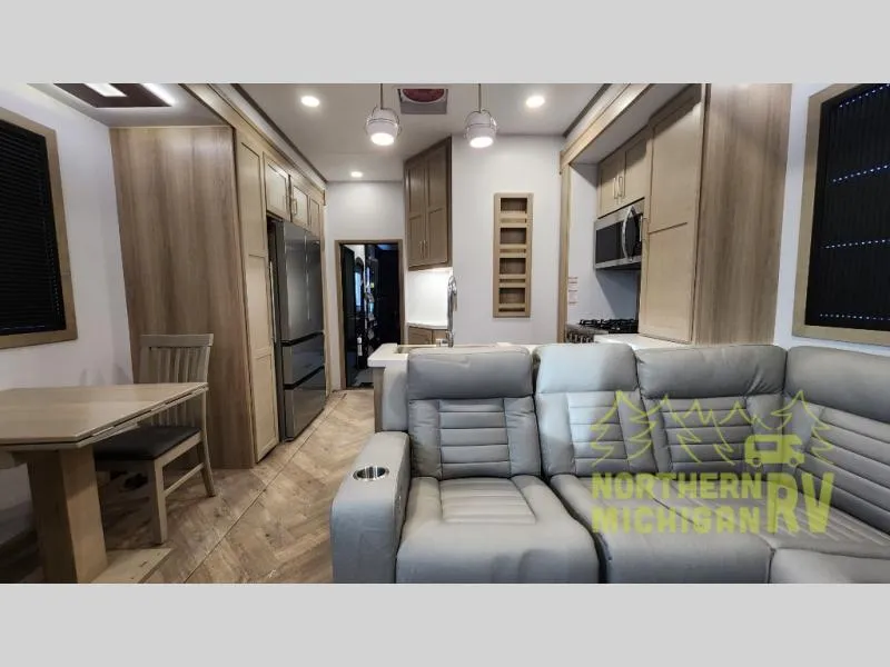 2026 Keystone Raptor 433 - Photo 4