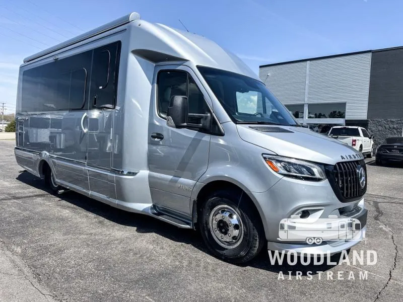 2026 Airstream Atlas Murphy Suite - Photo 2