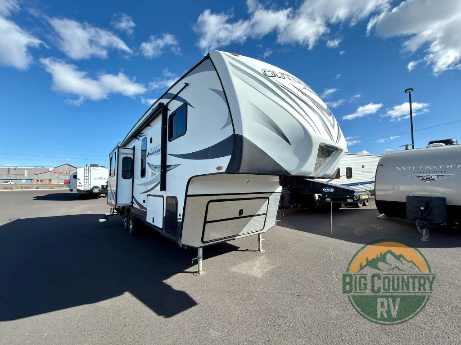 2019 Outdoors RV Glacier Peak Mountain Series F26RKS - Photo 2