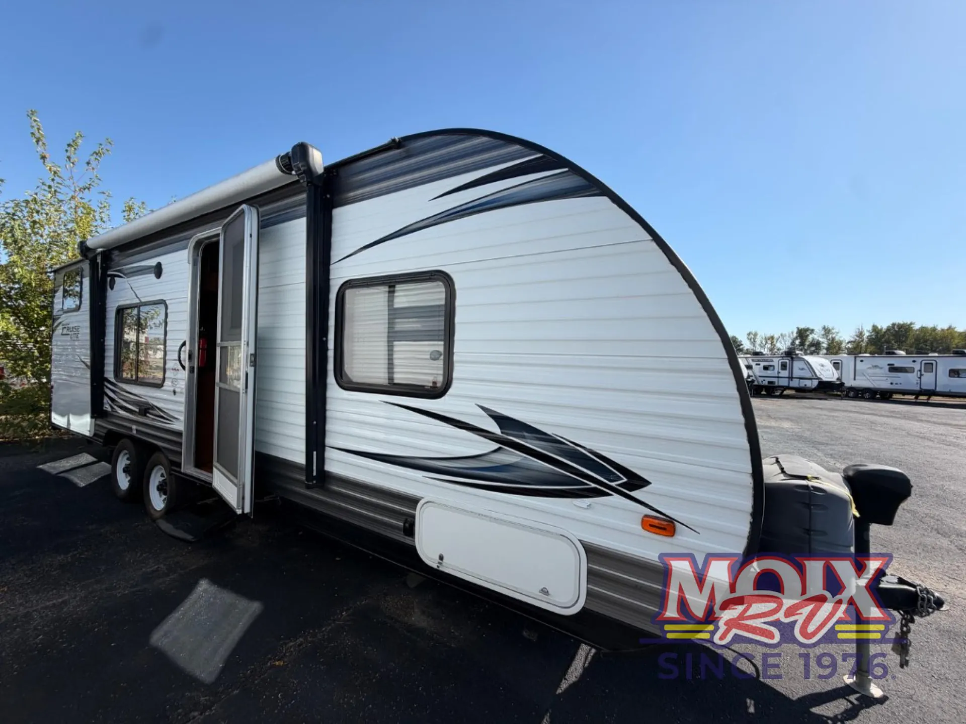2016 Forest River Salem 261BHXL - Photo 2