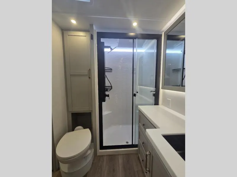 2026 Brinkley Model Z 3420, Photos photo 19
