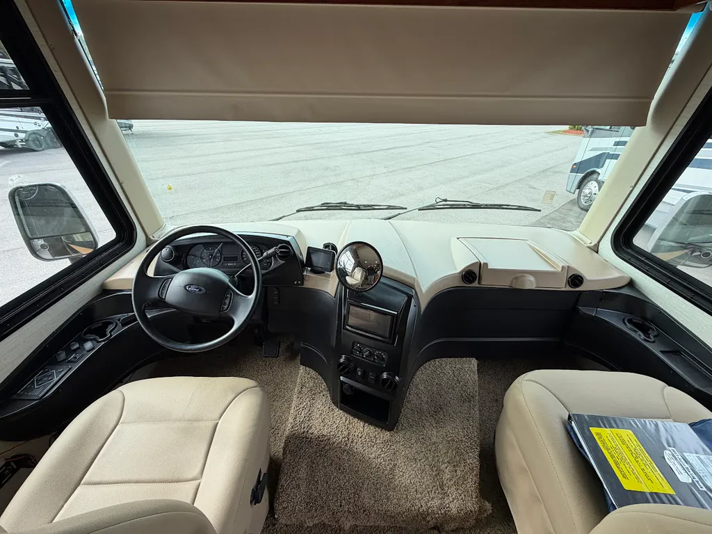 2017 Jayco Precept 35S, Photos photo 6
