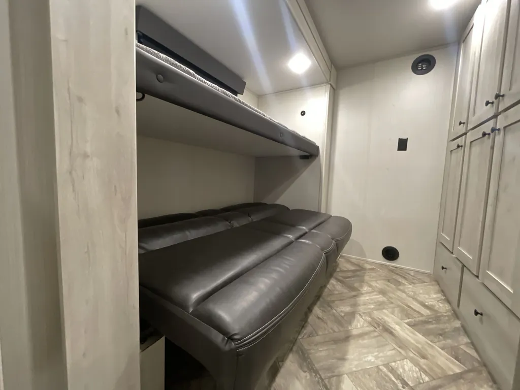 2023 Forest River Wildcat 369MBL, Photos photo 11