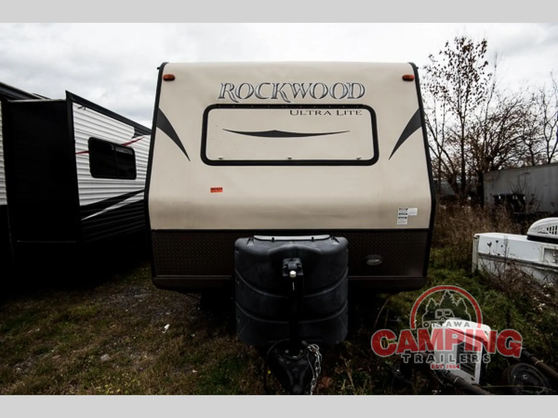 2015 Forest River Rockwood Ultra Lite 2604WS - Photo 3