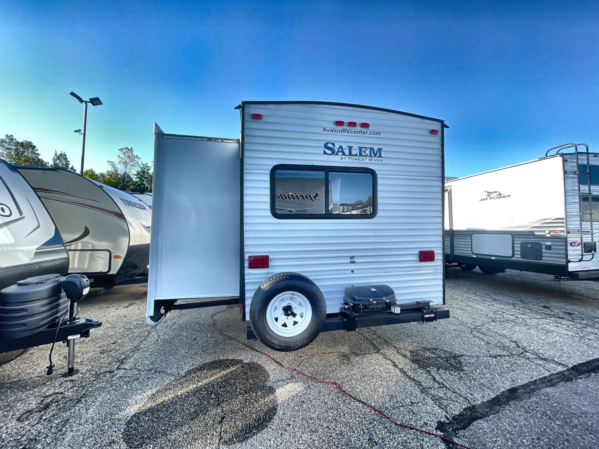 2017 Forest River Salem 28CKDS — backside