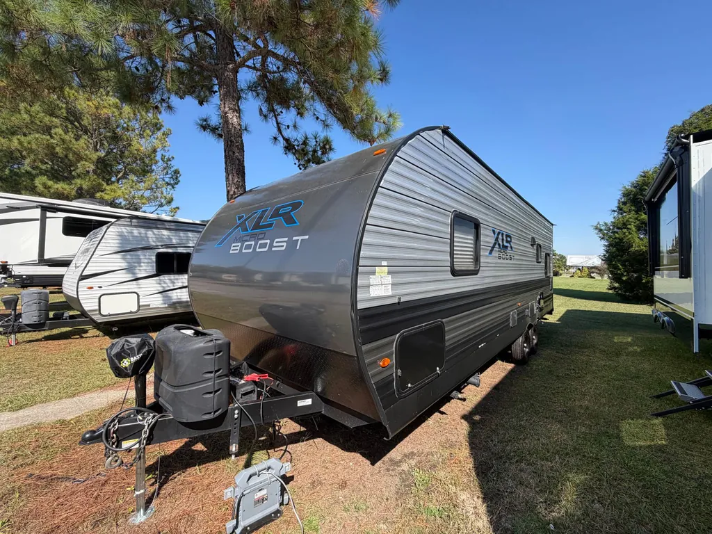 2022 Forest River XLR Micro Boost 25LRLE, Photos photo 3