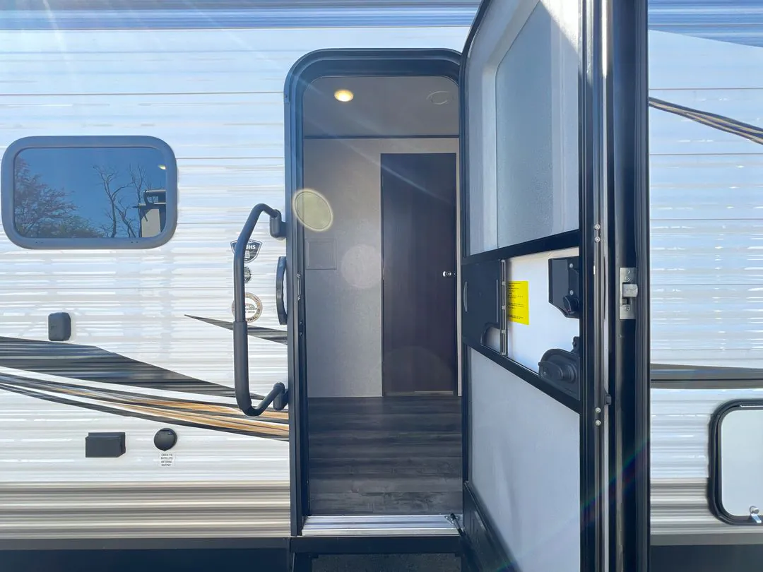 2020 Jayco Jay Flight SLX 244BHS - Photo 3
