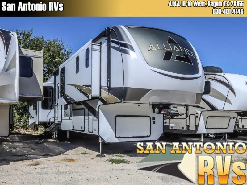 2022 Alliance RV Paradigm 370FB - Photo 2