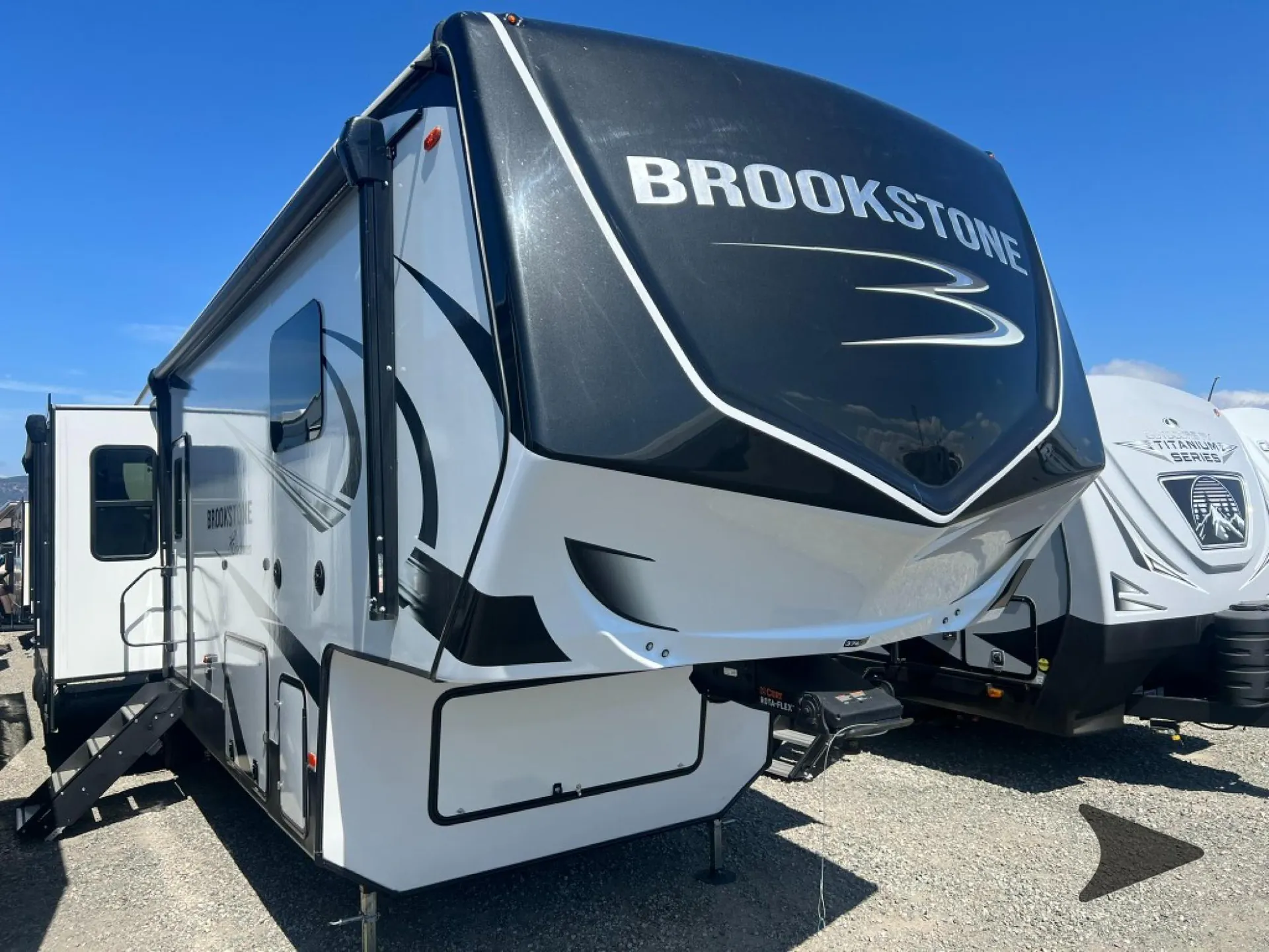 2024 Coachmen Brookstone 374RK - Photo 2