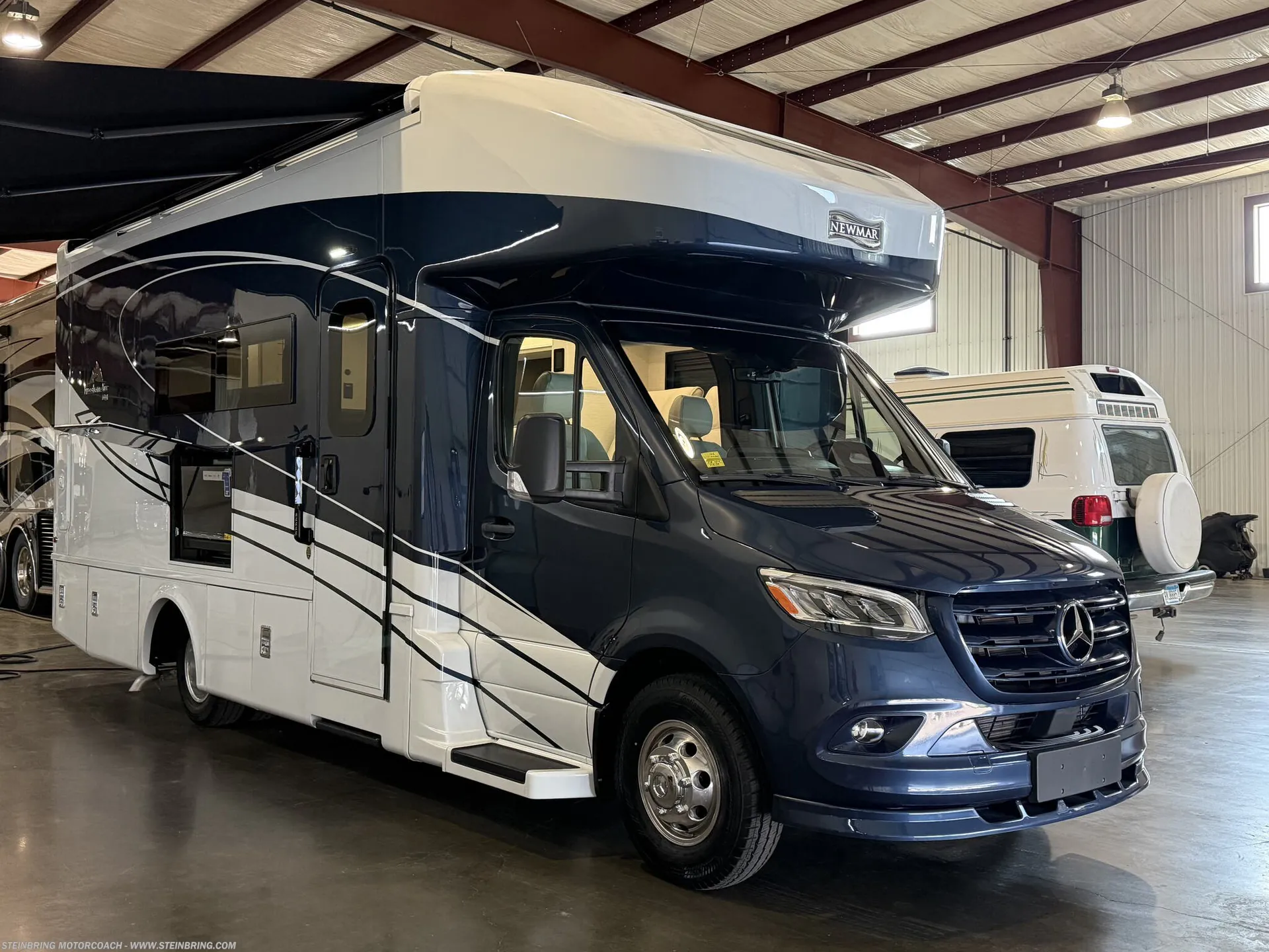 2027 Newmar Freedom Aire 2515 STANDARD - Photo 2
