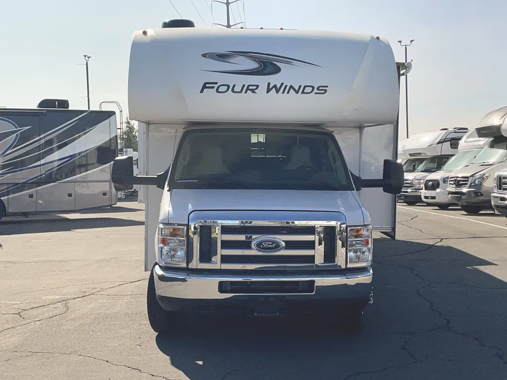 2021 Thor Motor Coach Four Winds 31B, Photos photo 4