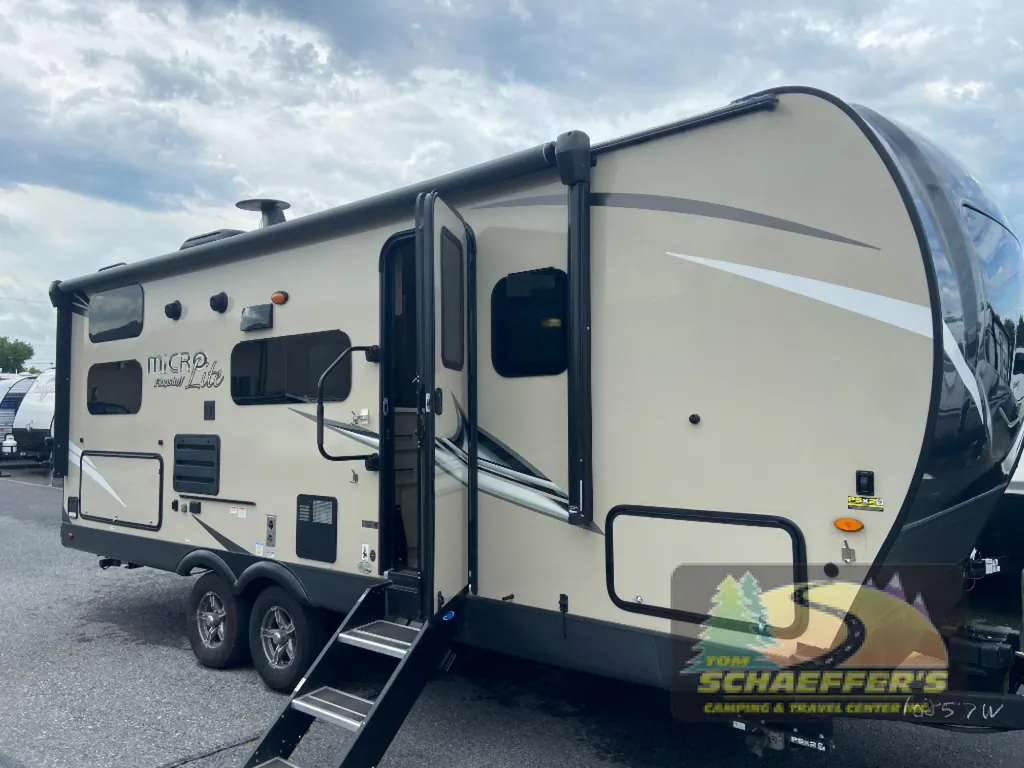 2021 Forest River Flagstaff Micro Lite 25BRDS, Photos photo 3