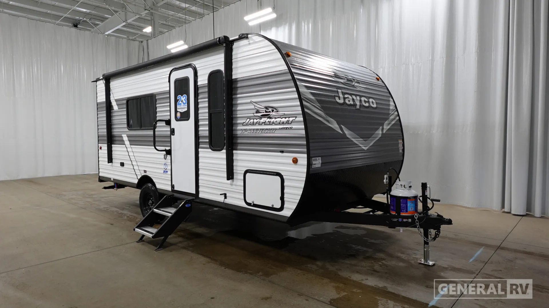 2027 Jayco Jay Flight SLX 175FQ - Photo 2