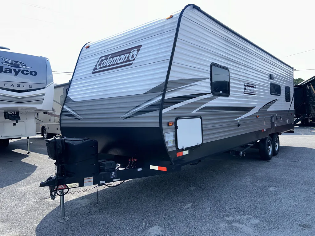 2021 Dutchmen Coleman Lantern 251TQ, Photos photo 3