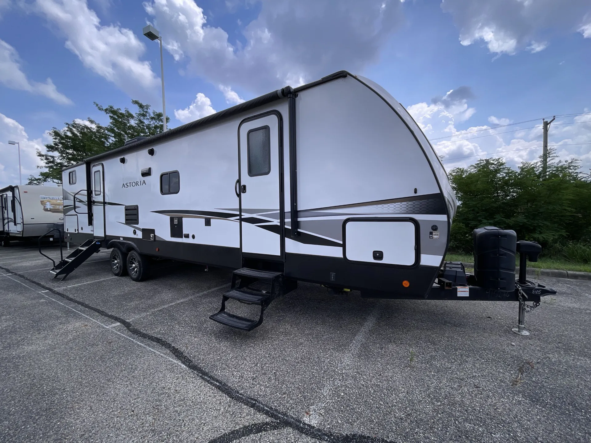 2022 Dutchmen Astoria 3203BH - Photo 2