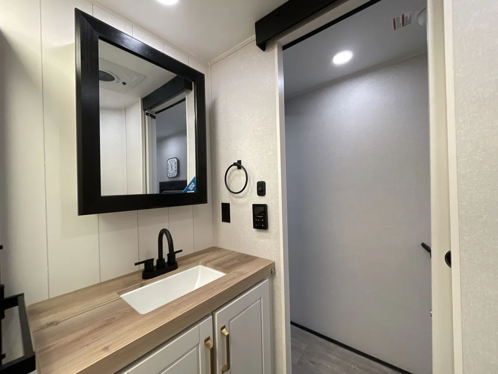 2026 Jayco Eagle 321RSTS, Photos photo 31