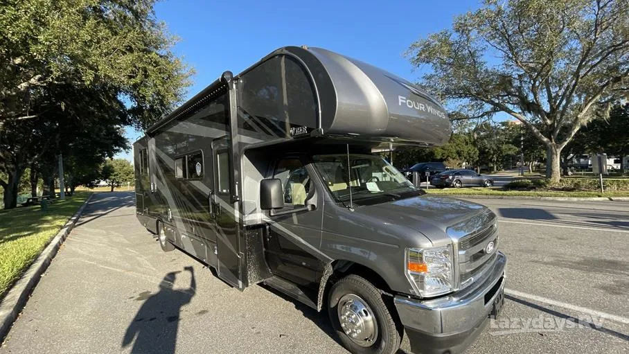 2026 Thor Motor Coach Four Winds 31H - Photo 2