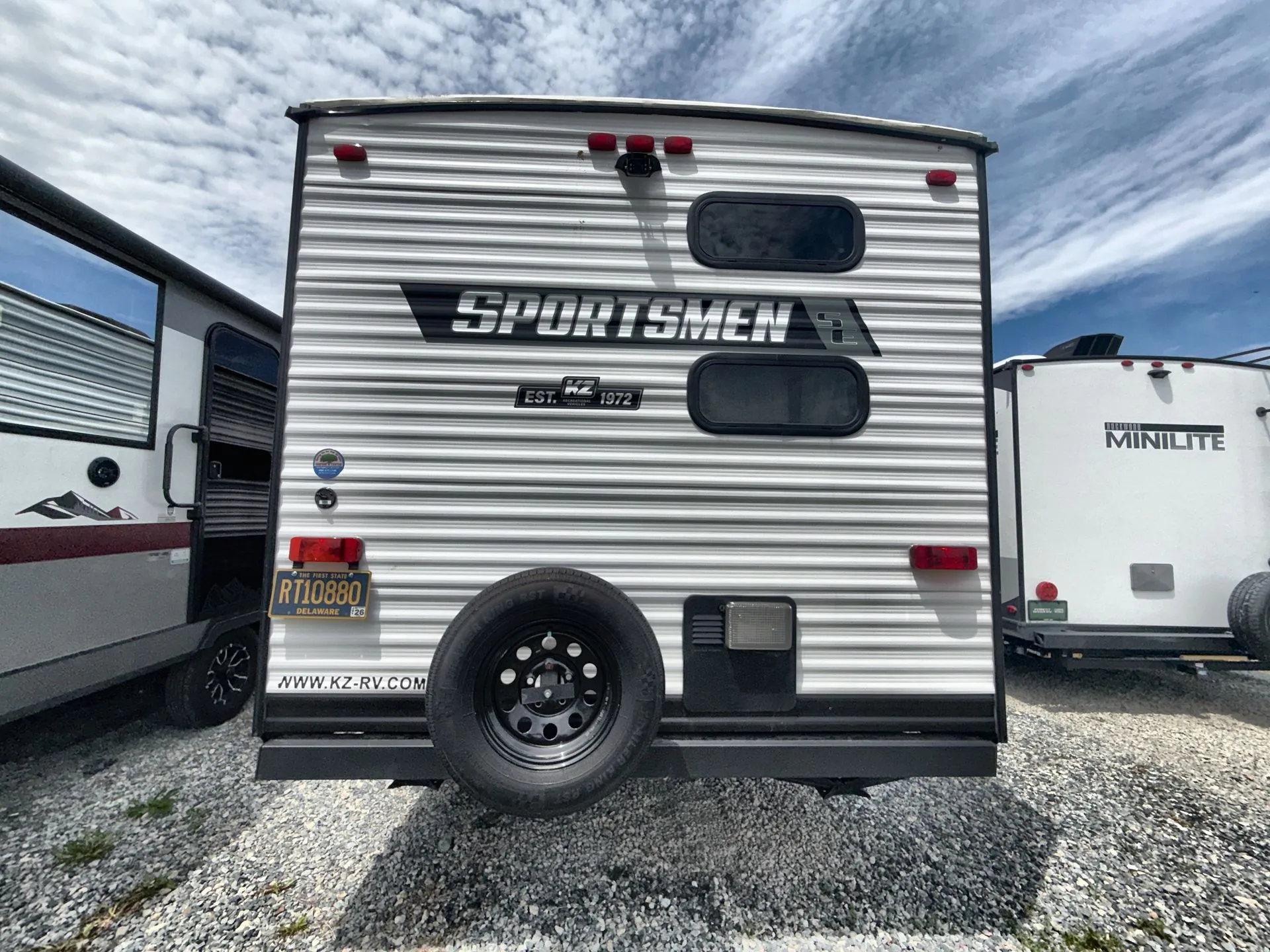 2023 K-Z Rv Sportsmen Se 260BHSE — living area main