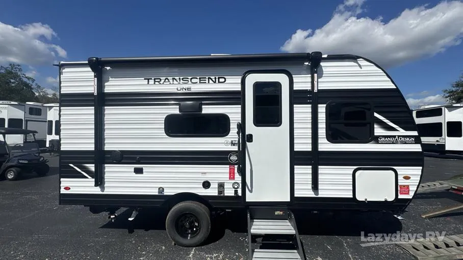 2026 Grand Design Transcend One 151BH - Photo 3
