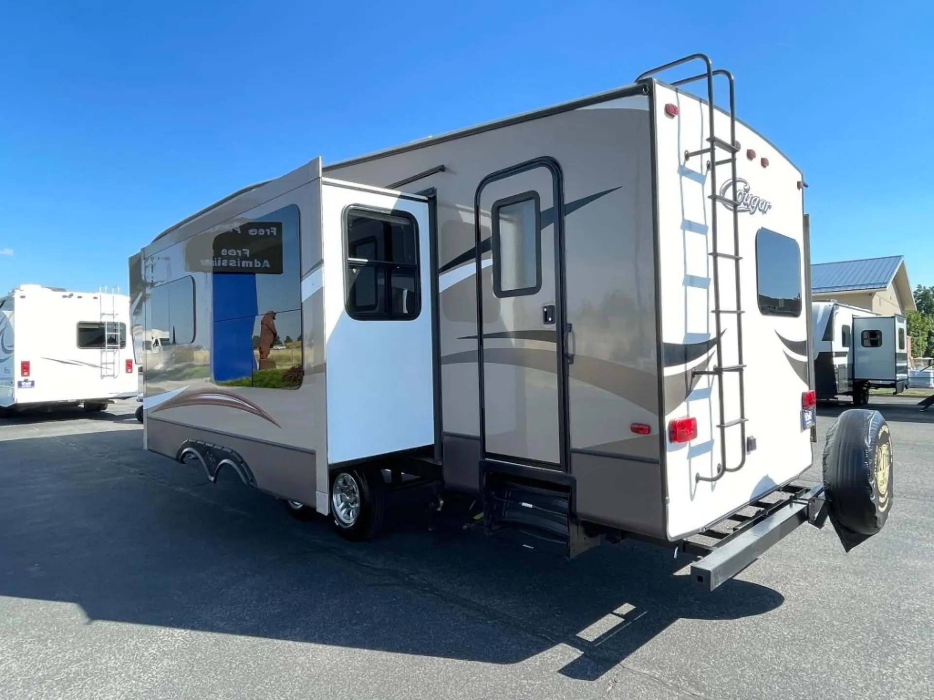 2014 Keystone Cougar 301SAB - Photo 4