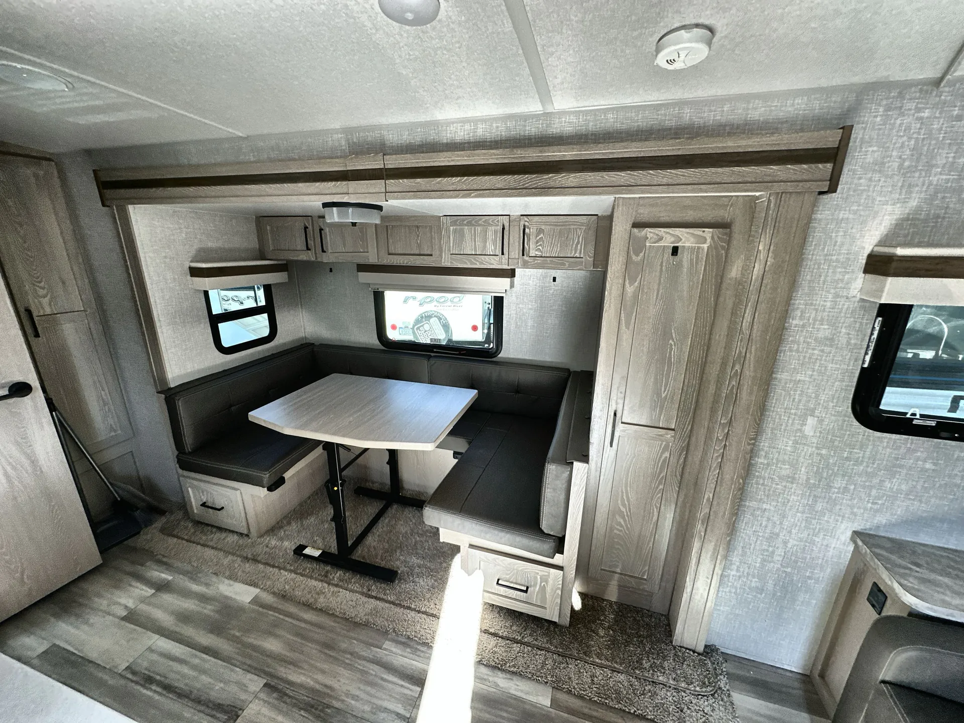 2022 Forest River Rockwood Mini Lite 2104S — living area main