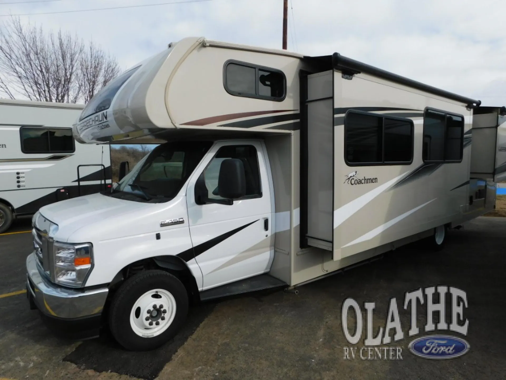 2024 Coachmen Leprechaun 319MB - Ford 450 - Photo 4