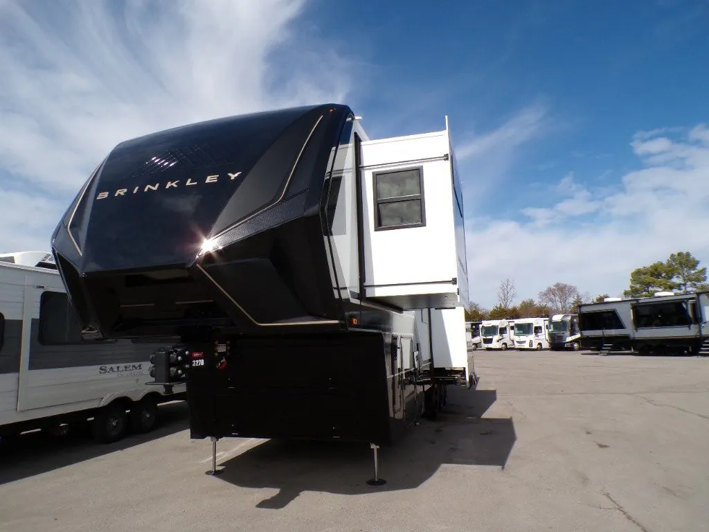 2026 Brinkley Model G 3520 - Photo 3