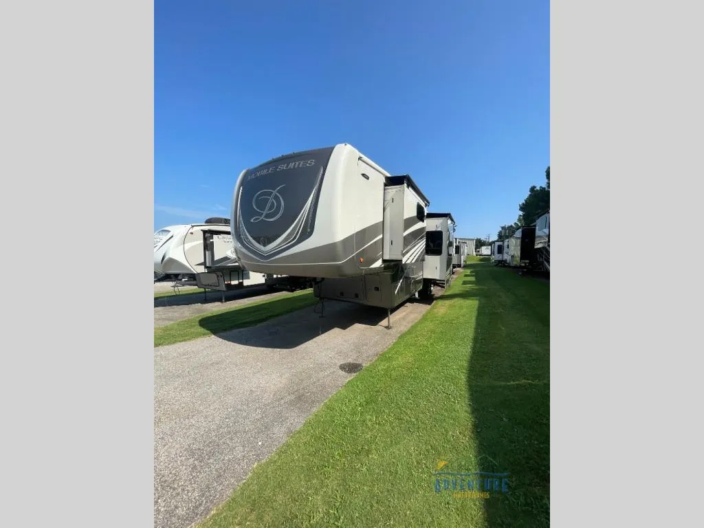 2021 DRV Mobile Suites 41FKMB - Photo 2