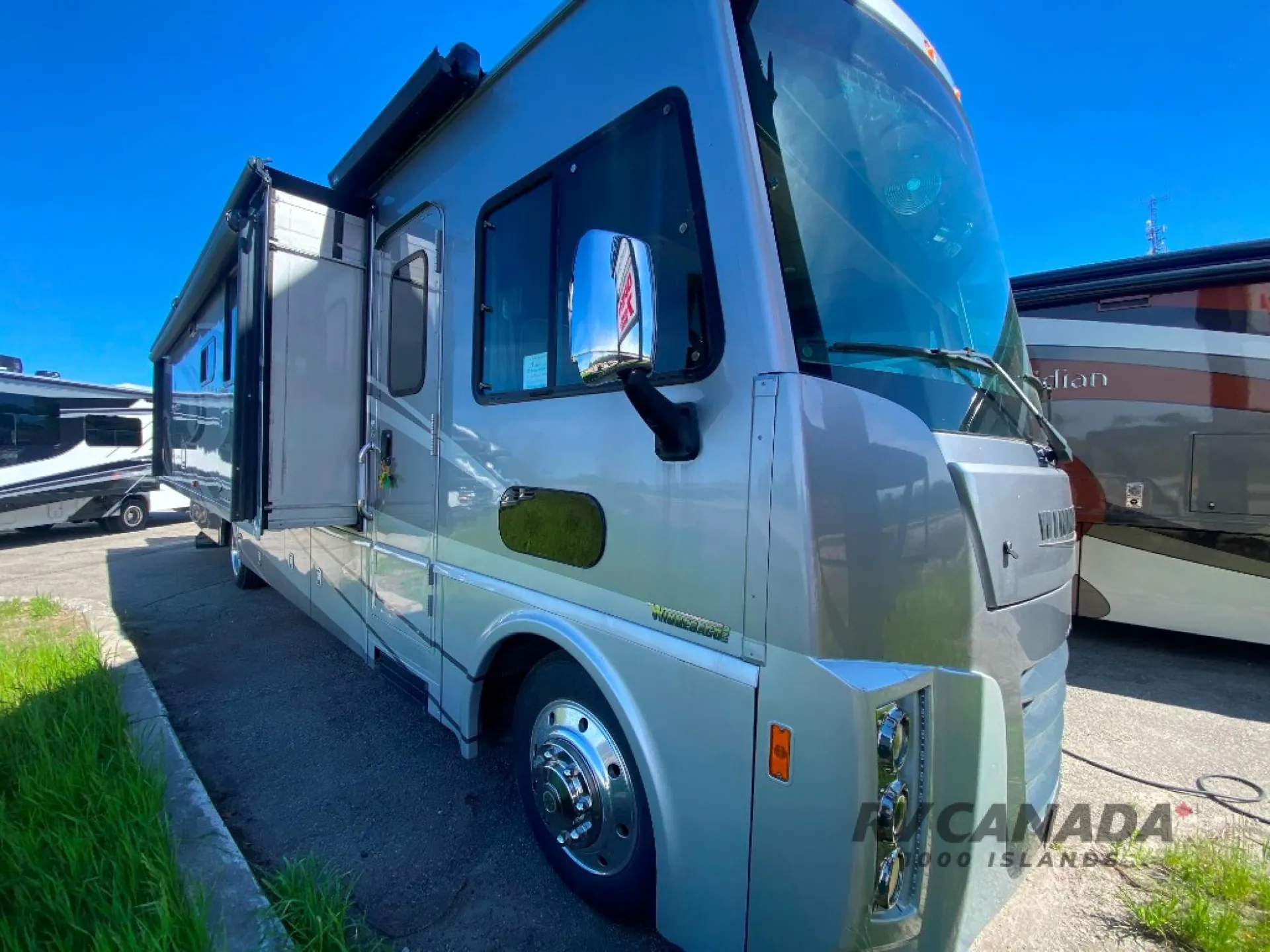 2016 Winnebago Sightseer 36Z - Photo 2