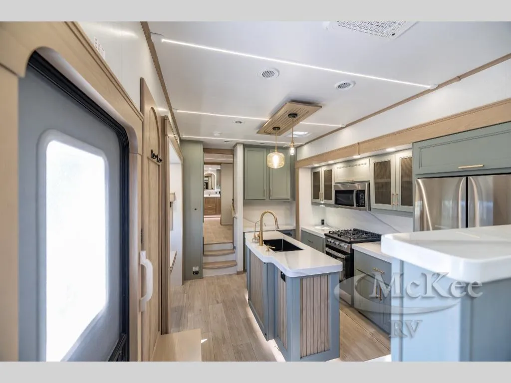 2026 Redwood RV Redwood RW420FL - Photo 2