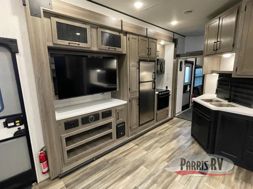 2022 Heartland Gravity 3550, Photos photo 11