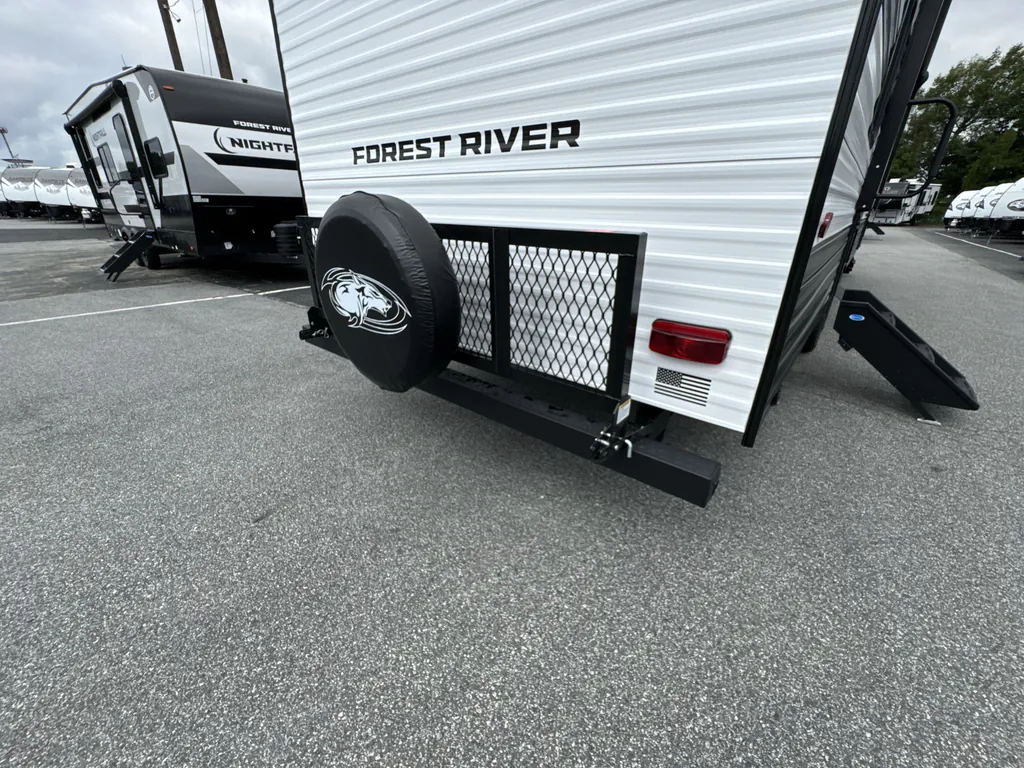 2027 Forest River Cherokee Grey Wolf 29QB, Photos photo 31