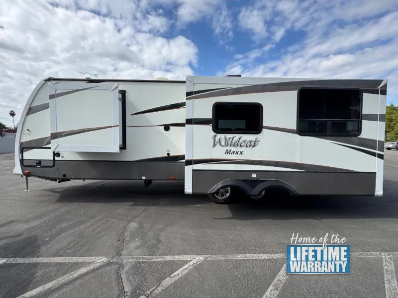 2017 Forest River Wildcat Maxx 28RKX - Photo 4