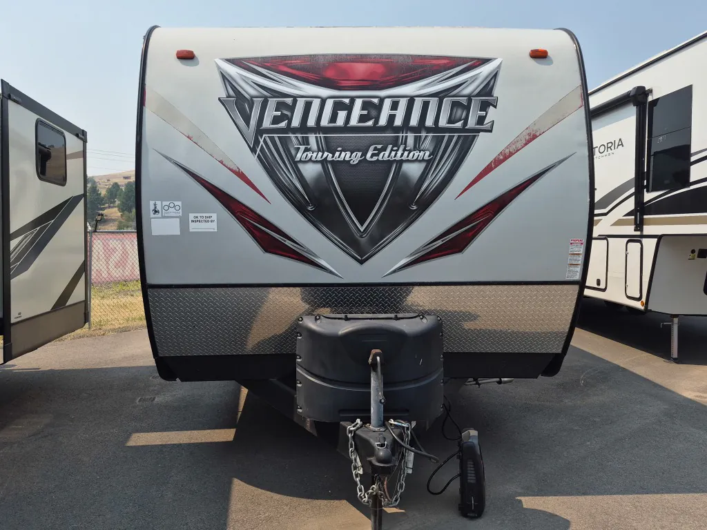 2017 Forest River Vengeance 23FB13 - Photo 4