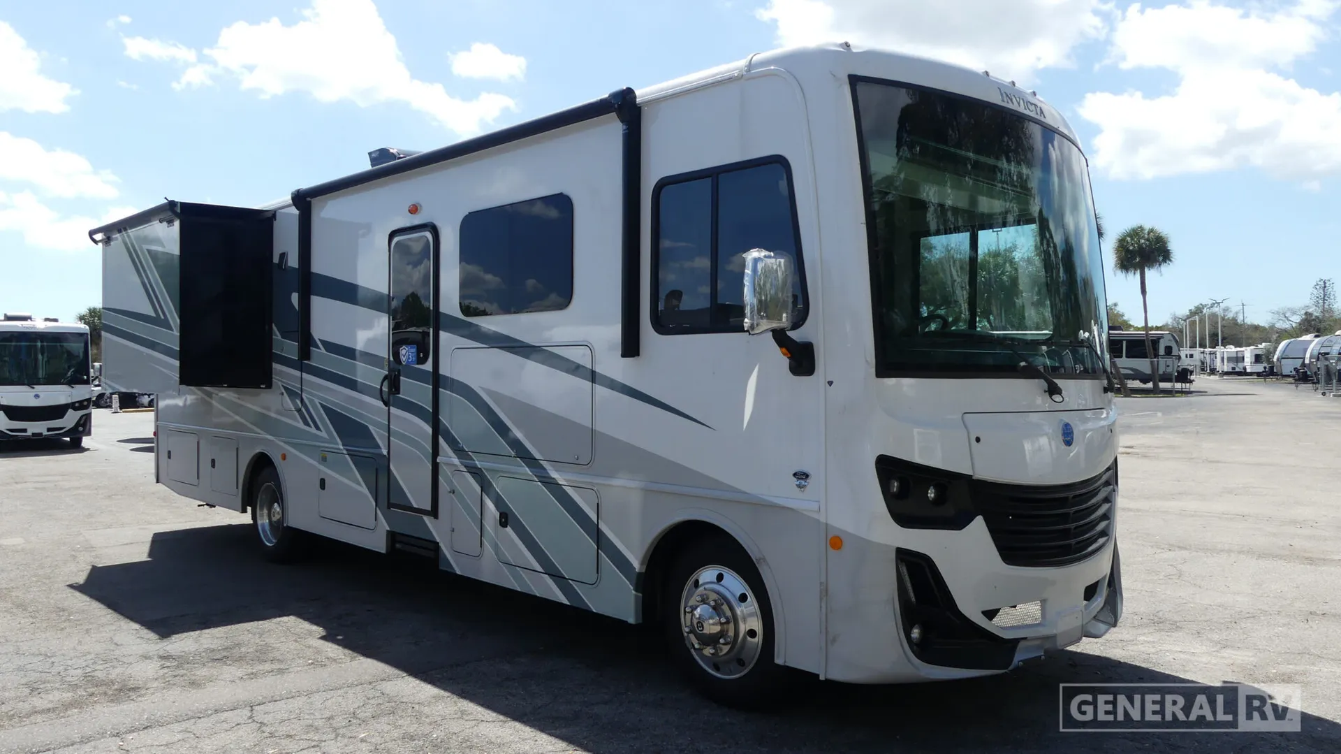 2026 Holiday Rambler Invicta 33HB - Photo 2
