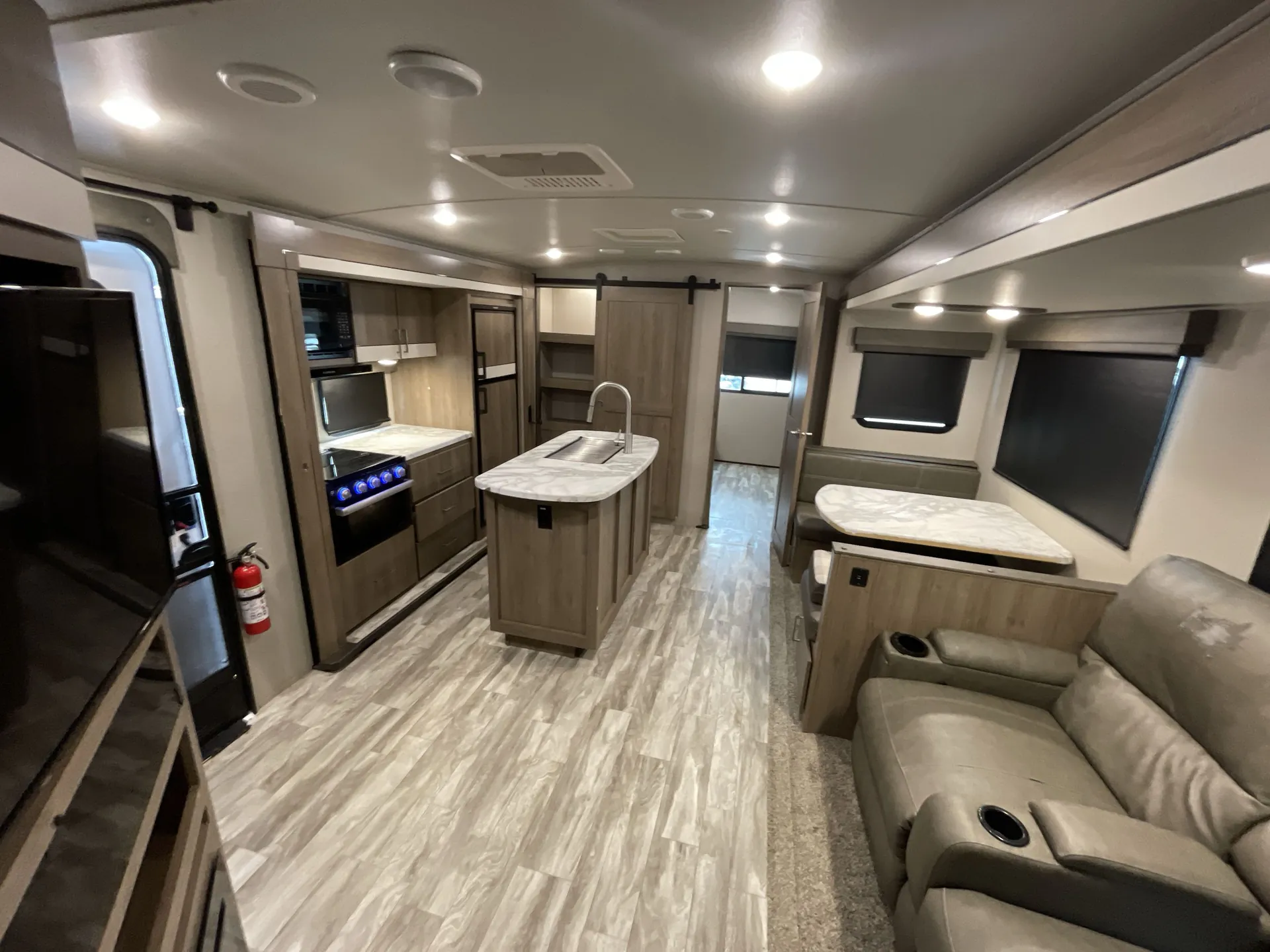 2021 Grand Design Imagine 3250BH — living area main