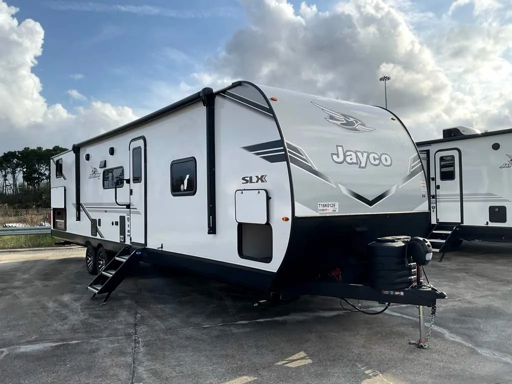 2026 Jayco Jay Flight SLX 325BHT - Photo 3