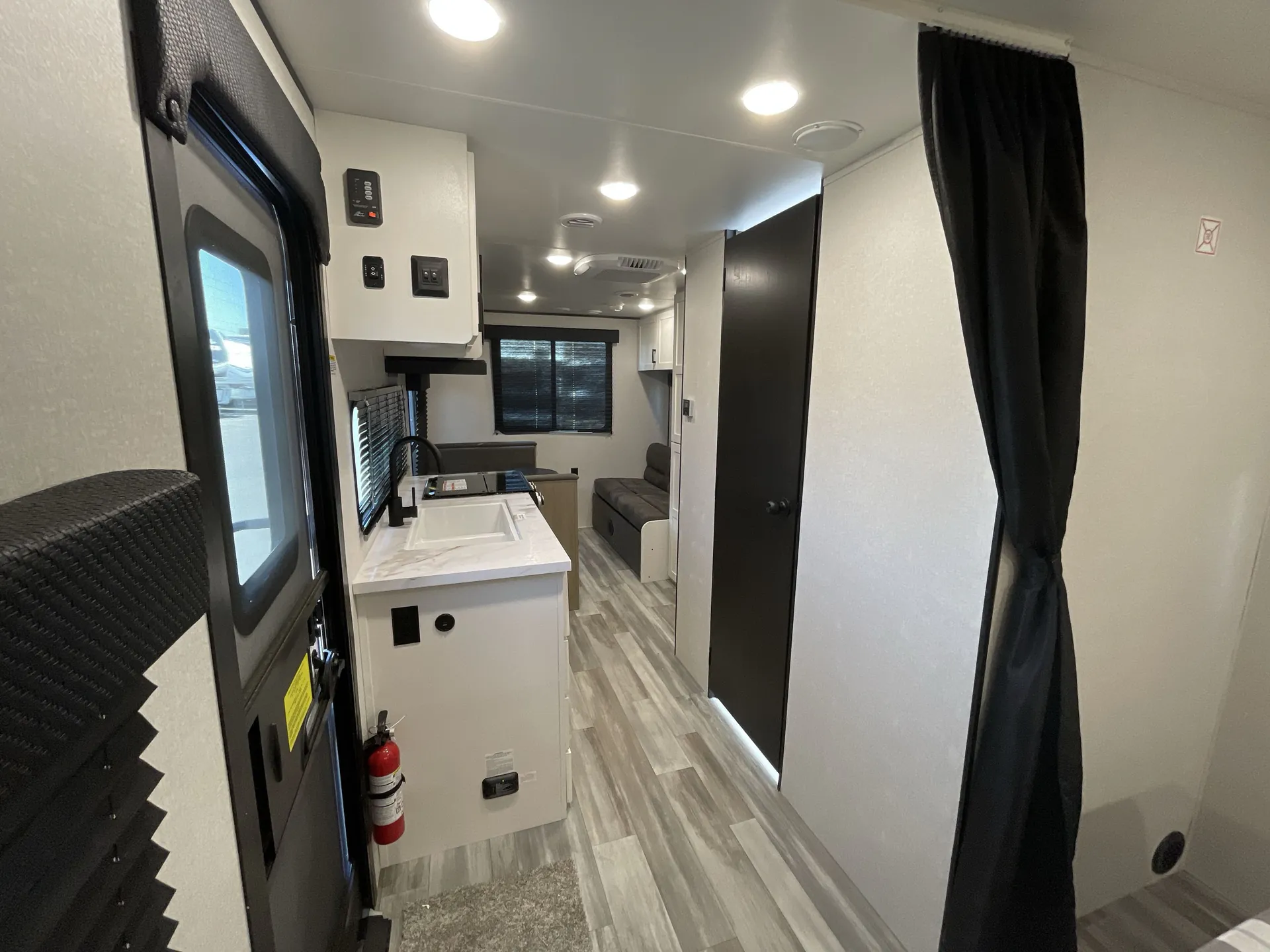 2026 Jayco Jay Flight SLX 210QBW — living area main