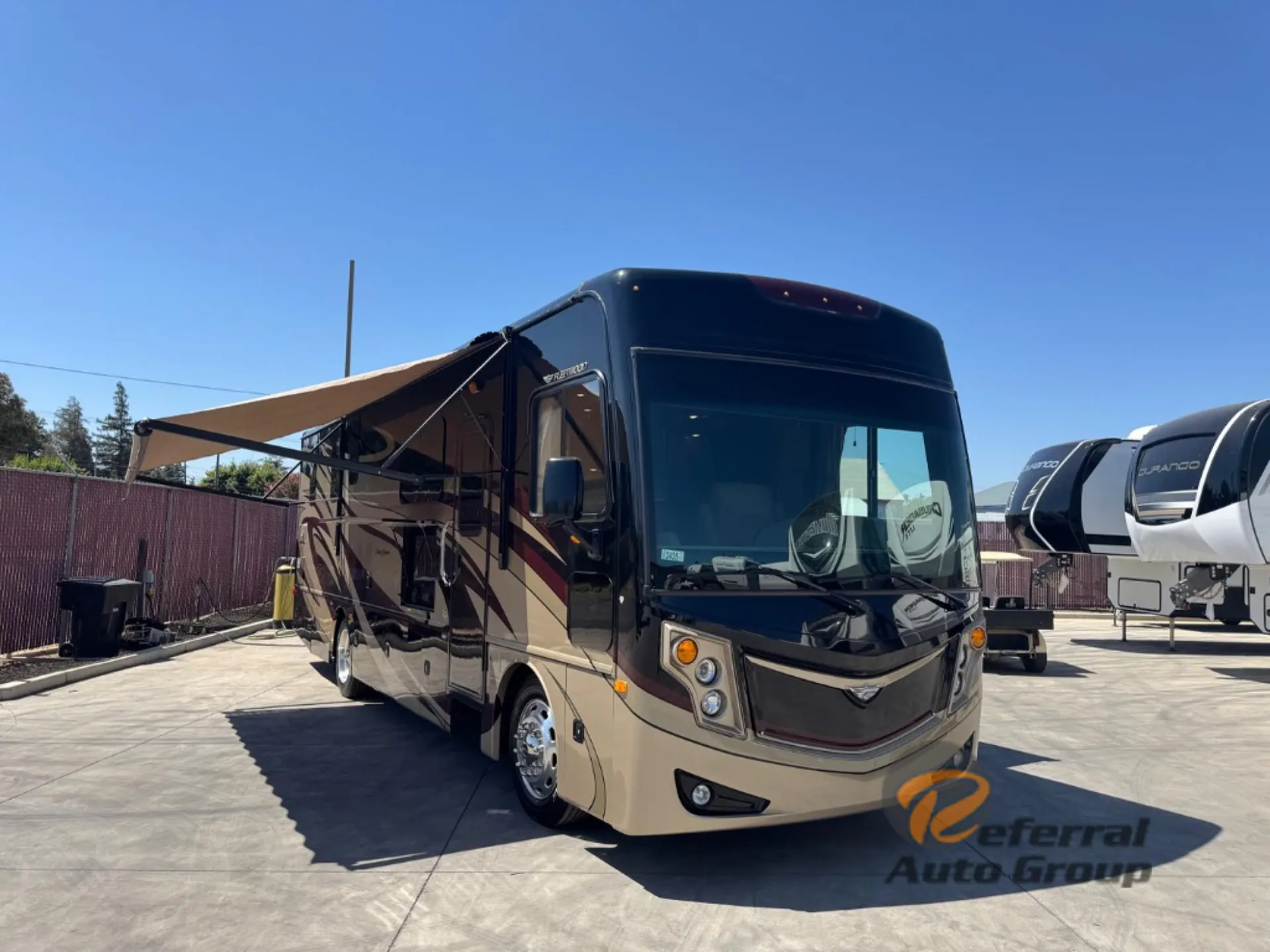 2017 Fleetwood Pace Arrow 33D - Photo 2