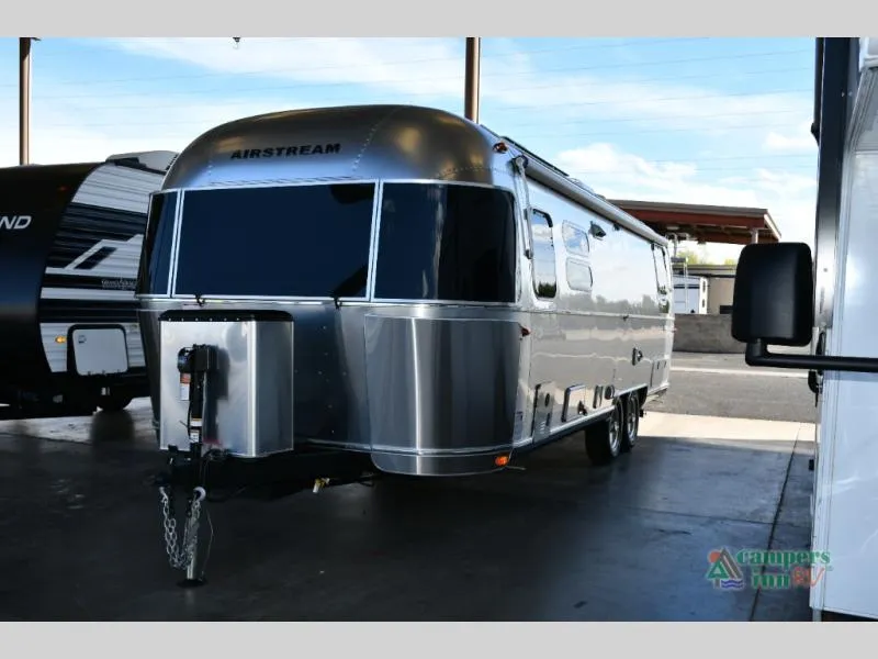 2026 Airstream International 28RB - Photo 3