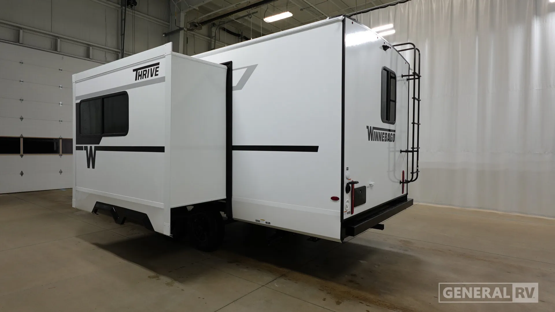 2026 Winnebago Thrive 22RBS - Photo 4