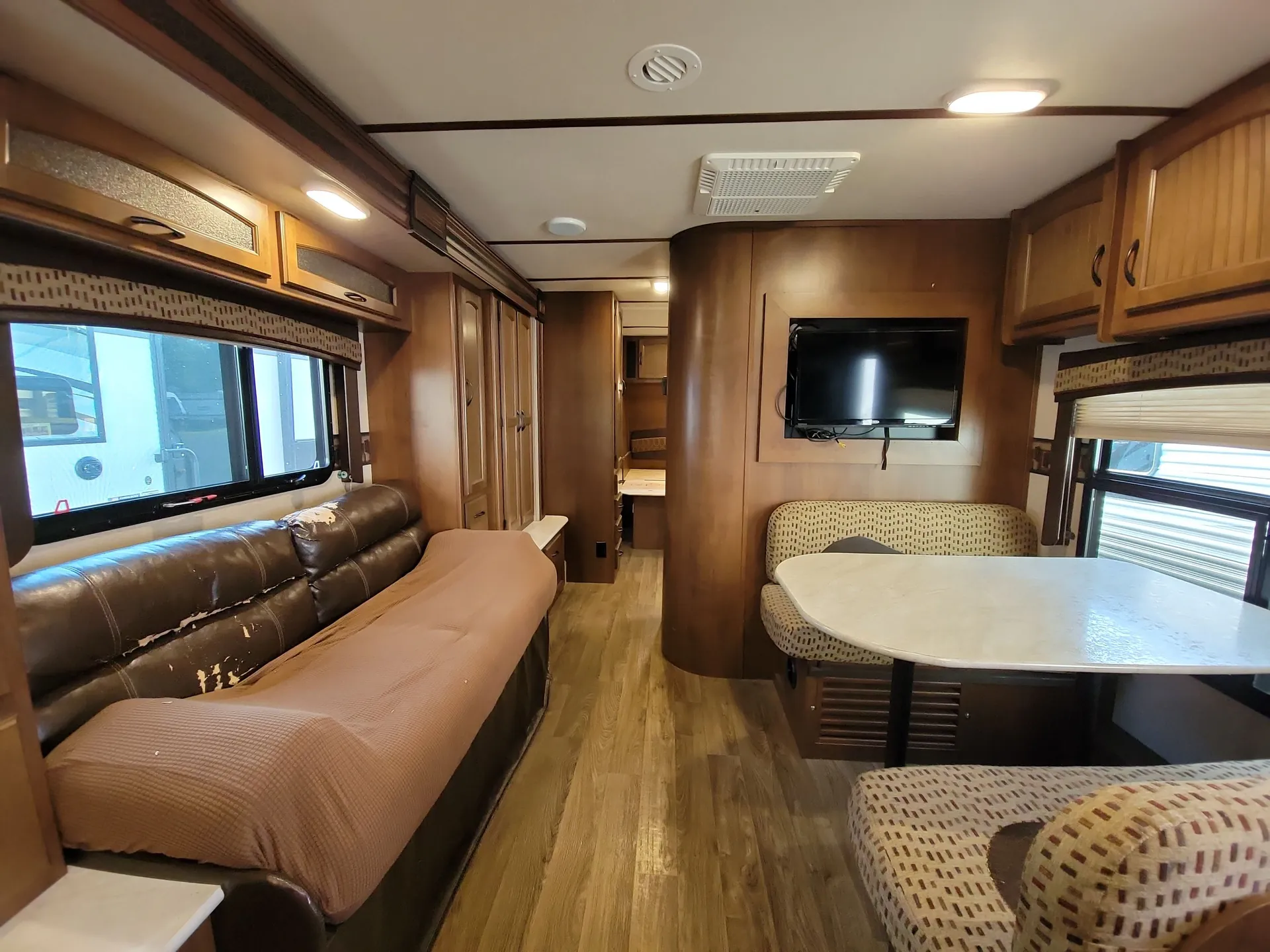 2015 Jayco White Hawk 24RKS — living area main