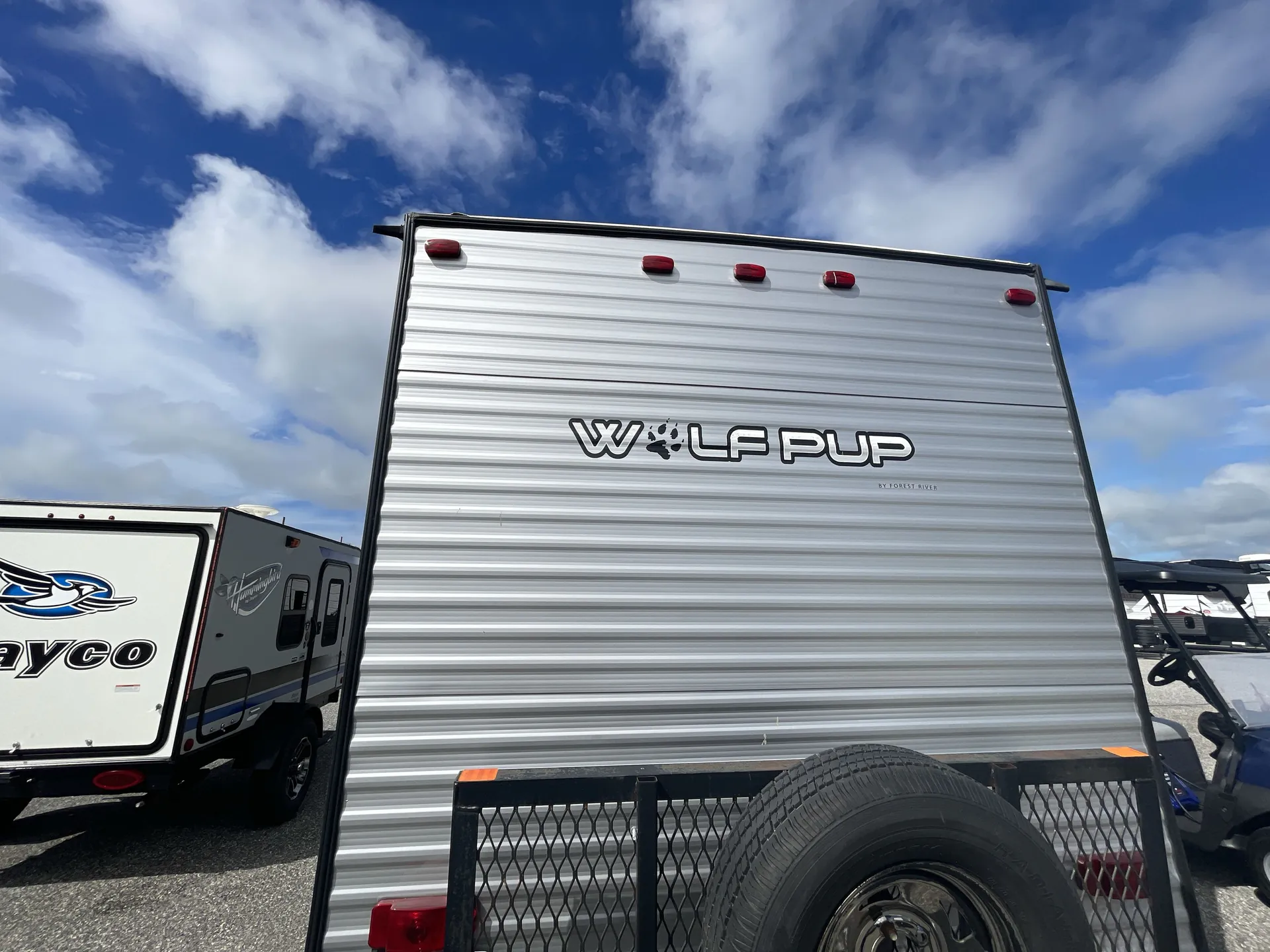 2019 Forest River Cherokee Wolf Pup 16FQ — off campside