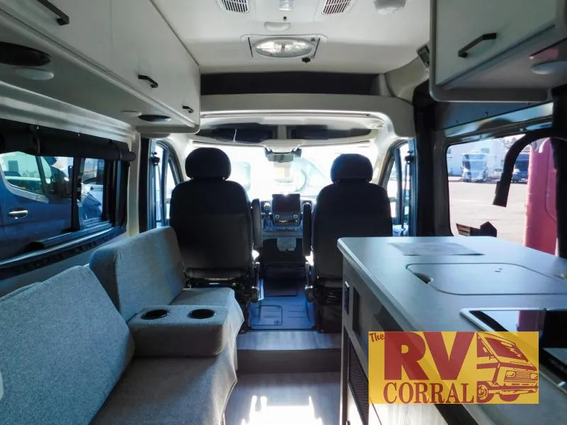 2026 Thor Motor Coach Scope 18M - Photo 3